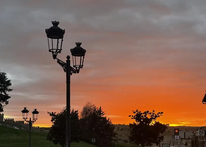 El Balcon De 펜션 Ávila